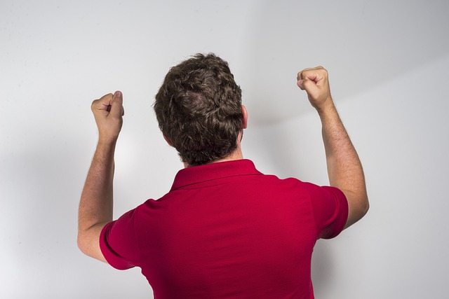 也反映了球 也反映了球